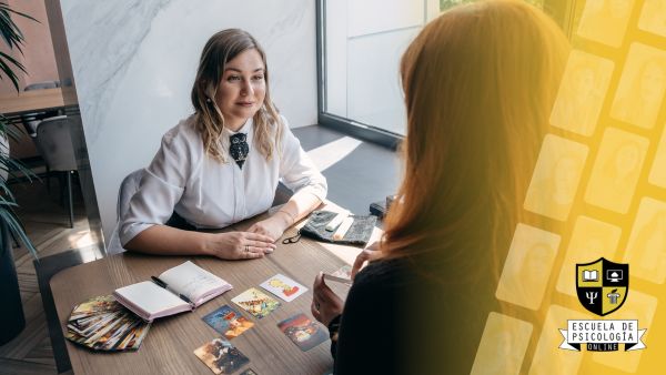 Cuatro maneras de trabajar con cartas Dix it